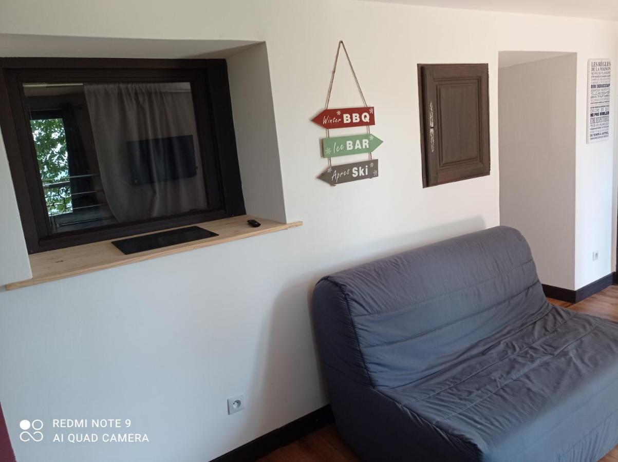 La Mesange Charbonniere Apartamento Lucéram Exterior foto